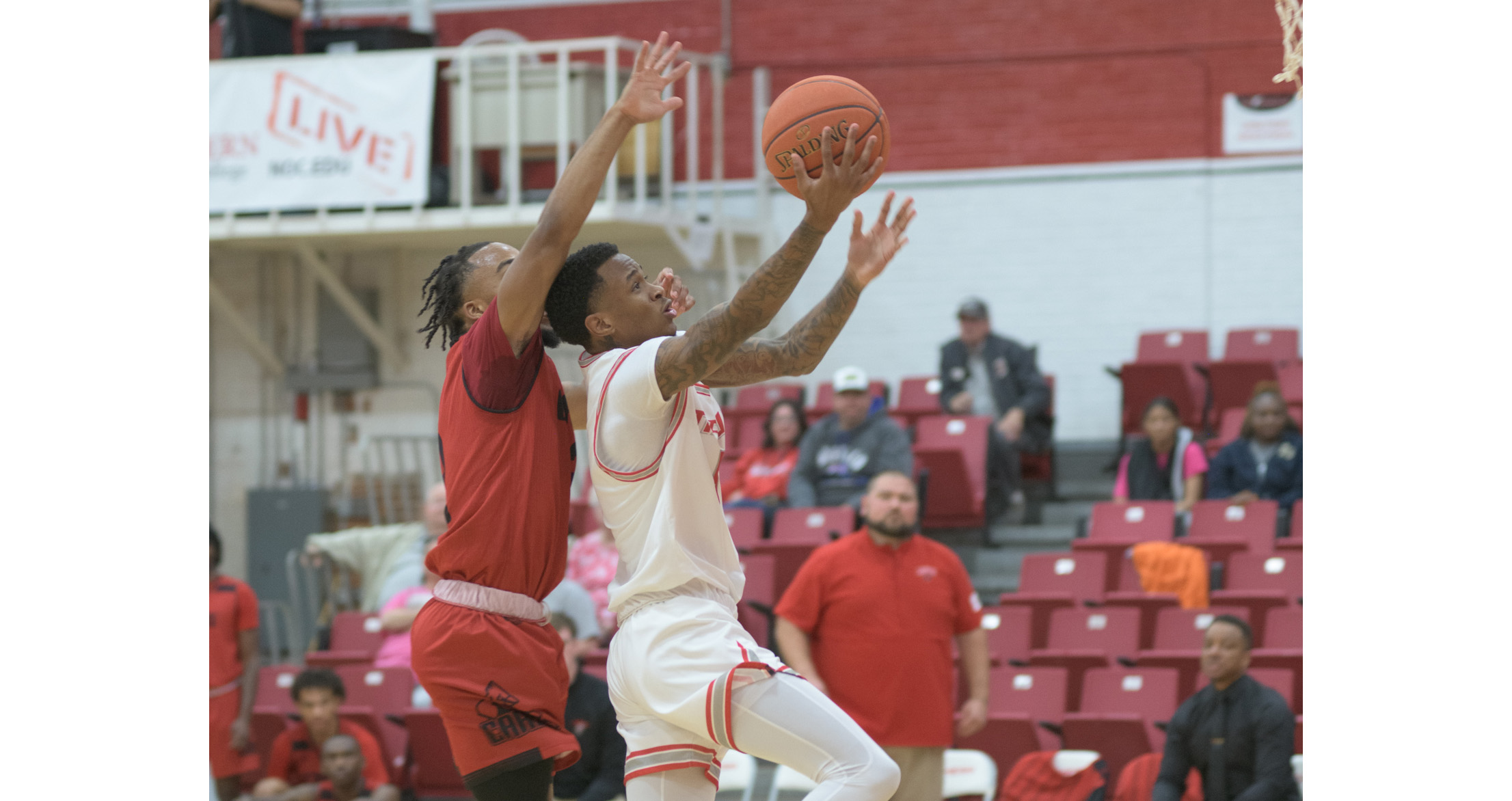 Mavs rout Labette in season opener