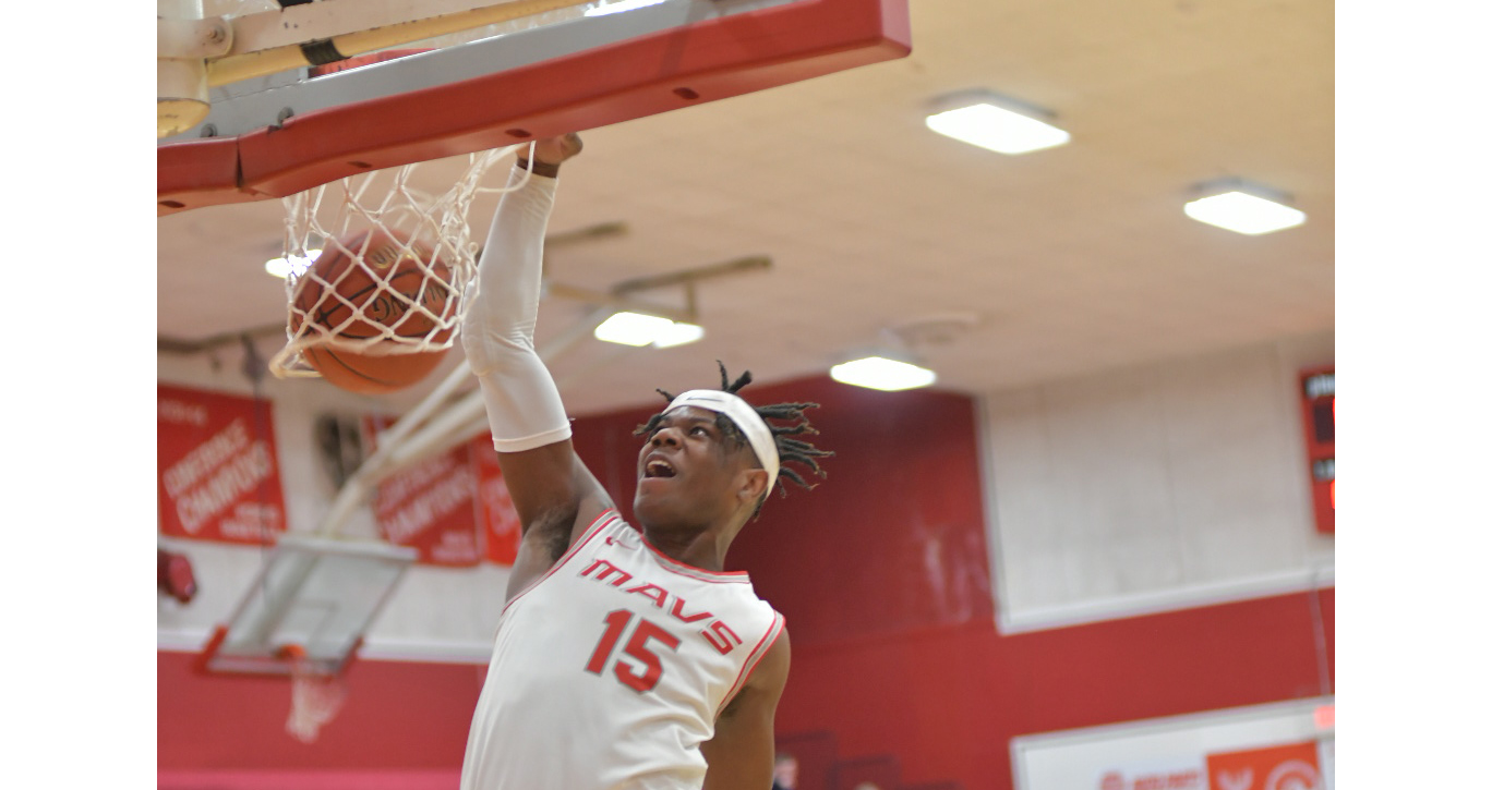 Mavs outlast Connors, reach 20 wins