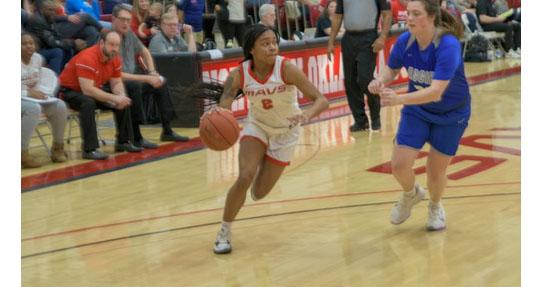 Mavs lose regular season finale at Redlands